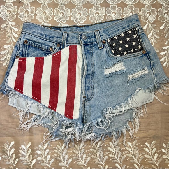 Levi's Pants - Levi's 501 Denim American Flag Patchwork Distressed Shorts -Size 31 -DM02